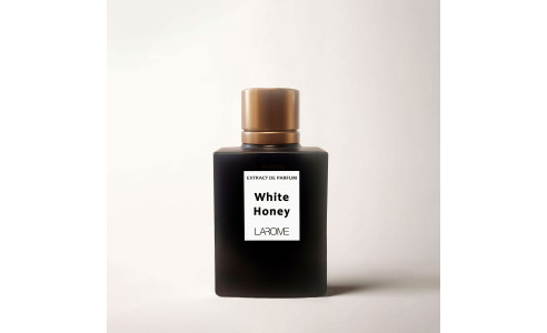 Imagen frontal del perfume White Honey de LAROME dupe de Bianco latte